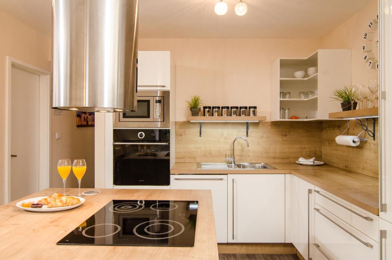 Apartment Zagreb Deluxe Eksteriør bilde