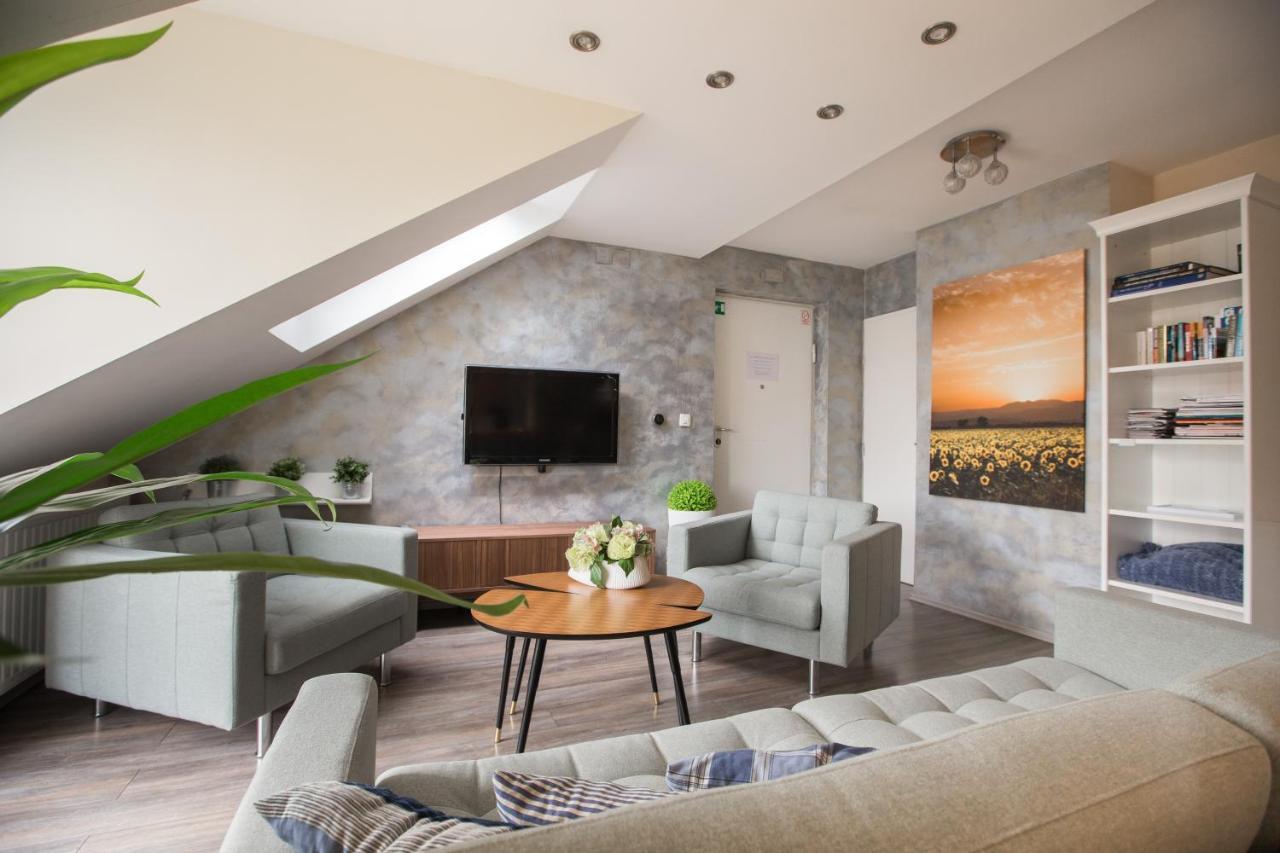 Apartment Zagreb Deluxe Eksteriør bilde